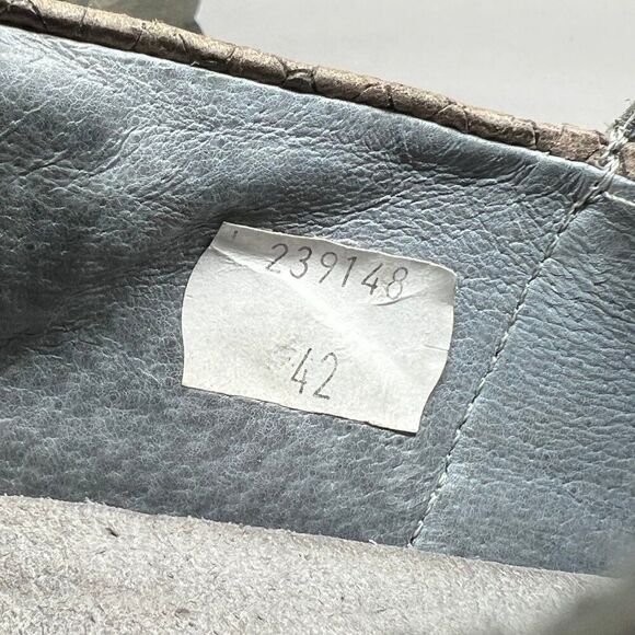 NAOT Mary Jane Shoes Women's Size 11.5 Gray Leather Slip On Comfort Adj Strap - Picture 12 of 12